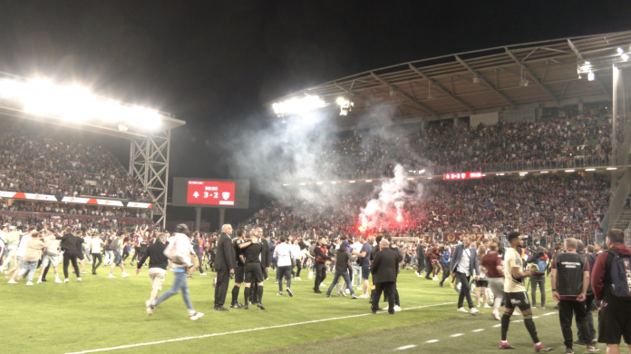 Les supporters du FC Metz ont célébré le retour en Ligue 1