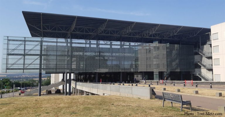 Les parkings des hôpitaux publics bientôt gratuits ?