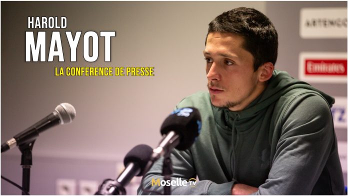 Harold Mayot après sa victoire face à Grégoire Barrère