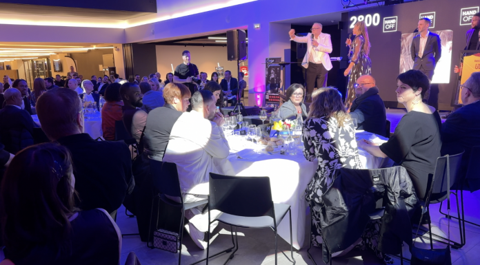 Le gala caritatif Handoff lève plus de 39 000 € de dons