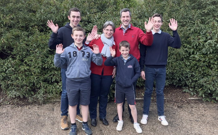 La famille Gougeon, une famille chrétienne pendant la période de Pâques