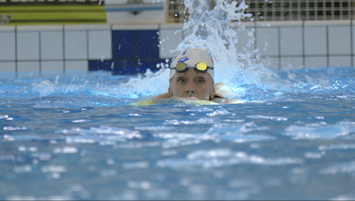 Portait de la nageuse Audrey Paton, compétitrice dans l'âme