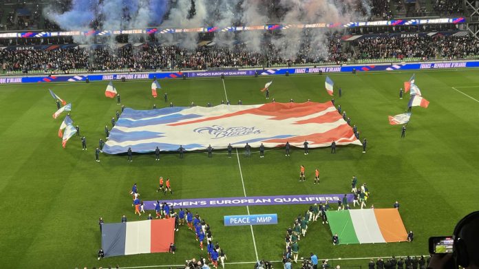 Les Bleues à Saint-Symphorien face à l'Irlande