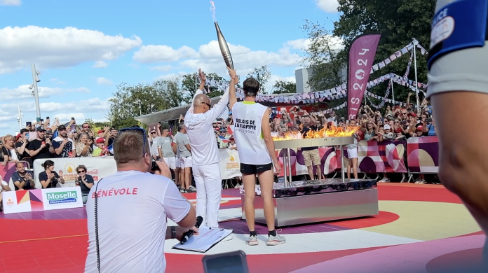 L'esprit paralympique a enflammé la cité des loisirs d'Amnéville avec le passage de la flamme paralympique