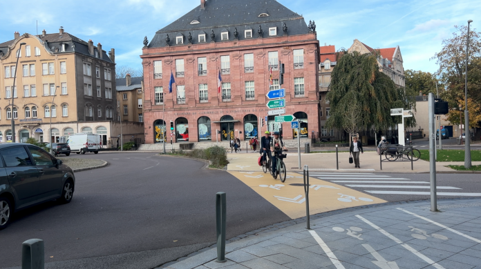 Les cyclistes et piétons sont-ils menacés sur les routes ?