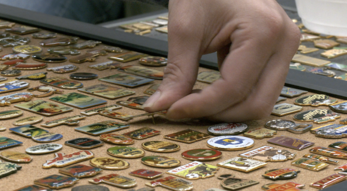 L'unique salon du pin's du Grand Est se trouve à Vitry-sur-Orne