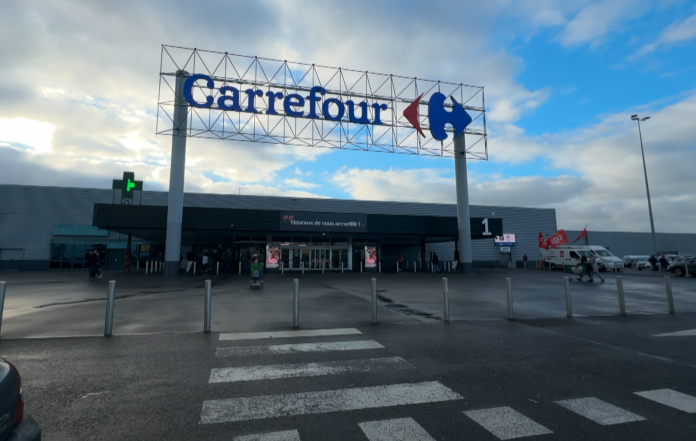 Les anciens salariés de Cora montent au créneau