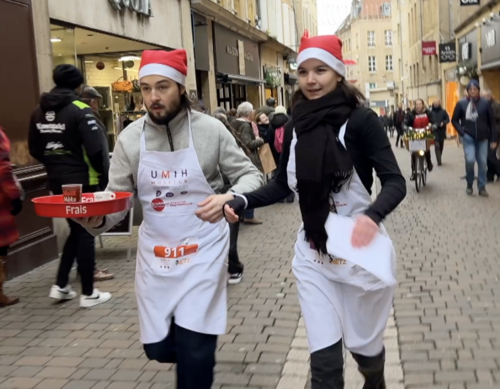 Le Zap 57 : Une course de garçons de café à Metz !