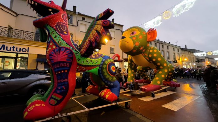 Parade de Noël à Bouzonville, une édition autour du monde