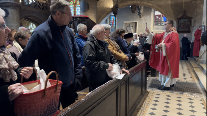 Pourquoi l'Église Saint–Eucaire fête chaque année la Saint-Blaise ?