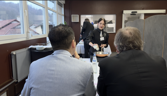 Les futurs professionels du service s'affrontent à Ottange
