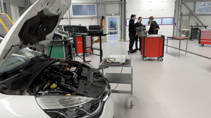 Les métiers de l’automobile à la conquête des jeunes