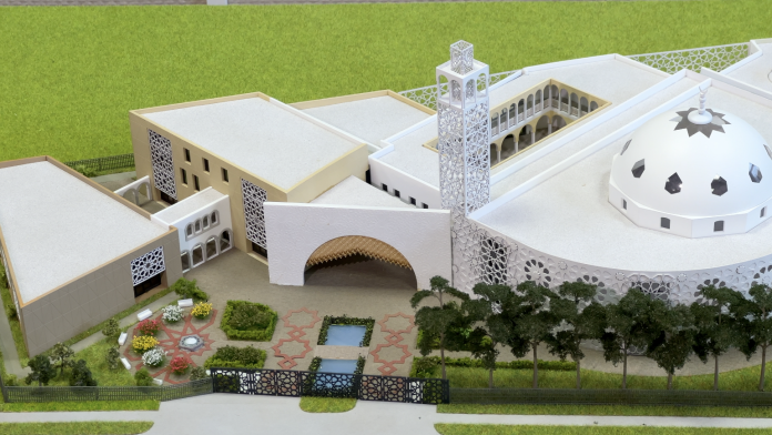 Mohamed Hicham Joudat, président de la Grande Mosquée de Metz présente le projet.