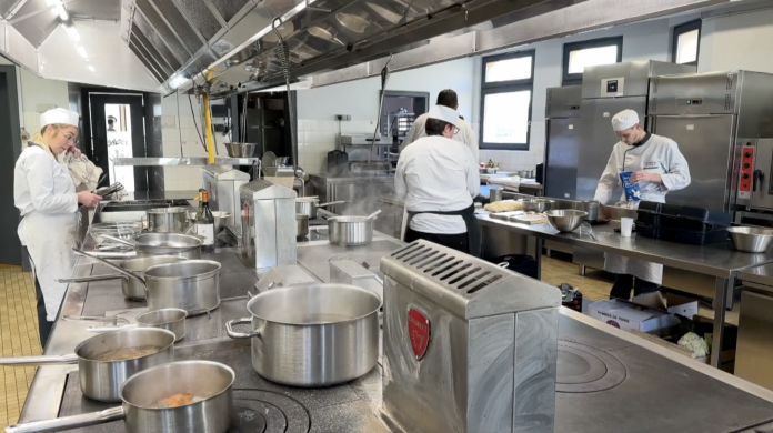 Les cuisines s'activent à quelques semaines du concours du meilleur apprenti de Moselle