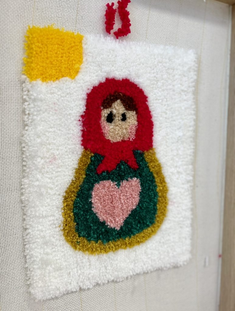 Découvrez le tufting, cette nouvelle technique d'art et de laine !