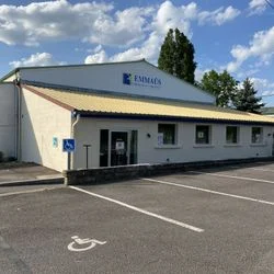 Emmaüs. Crédit photo : Pages Jaunes