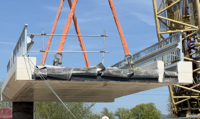 Le pont ferroviaire de la RD653 en travaux jusqu'au 19 avril