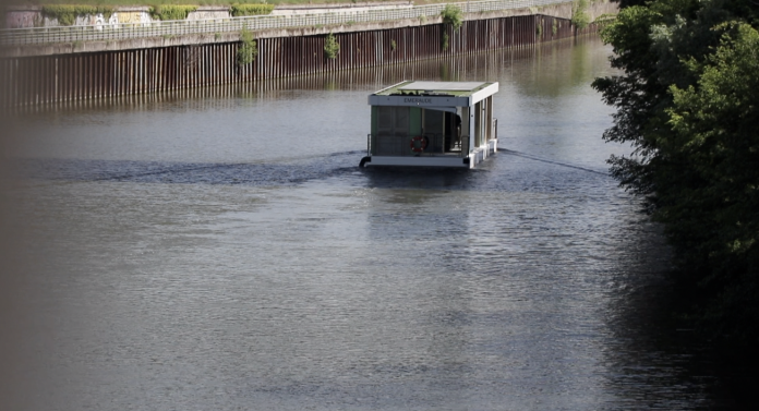 Découvrez “Emeraude”, le dixième house-boat de la société sarregueminoise Boathome
