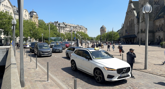 Les taxis mosellans en colère face aux nouvelles règles de l’Assurance-maladie