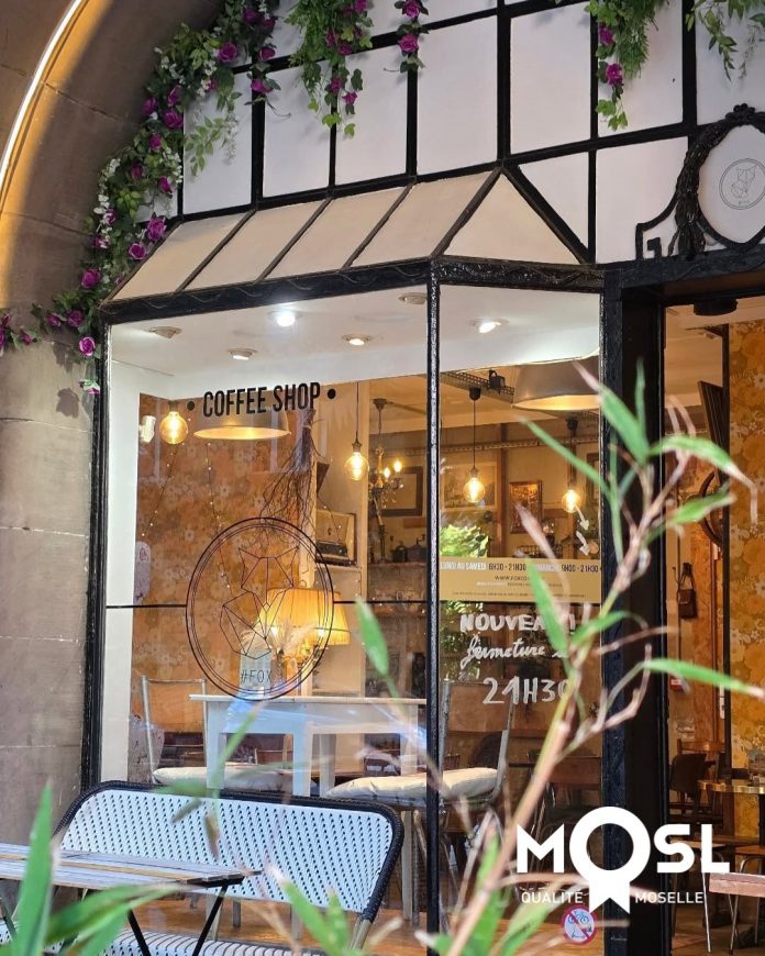 Le Fox Coffee figure parmi les dix finalistes du concours national du Meilleur Coffee Shop de France 2025, dans la catégorie « Coup de cœur du consommateur ».