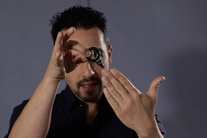 Le Zap 57 : le magicien Morgan De Cecco nous montre la clé de Fort Boyard !