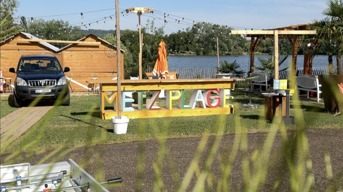Installations en cours à Metz plage
