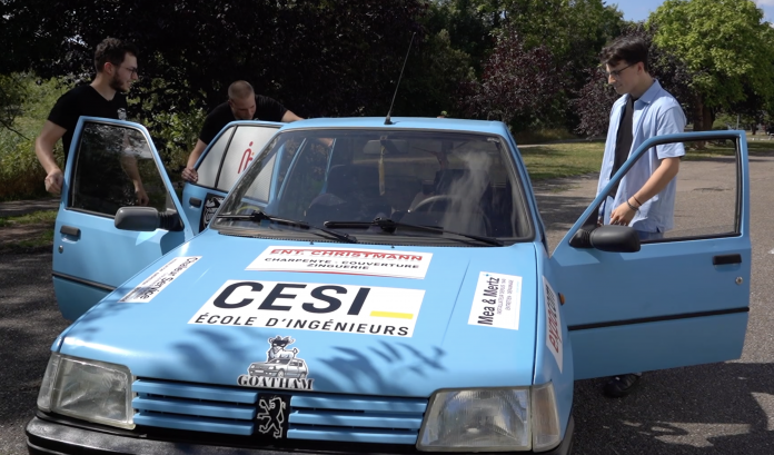Trois Mosellans en route pour un tour d’Europe en Peugeot 205