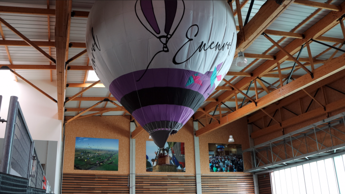 À Enenvol, des mini-montgolfières pour des mini-passagers