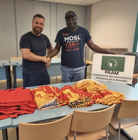 Le club de basket de Maizières-lès-Metz fait don de tenues de sport