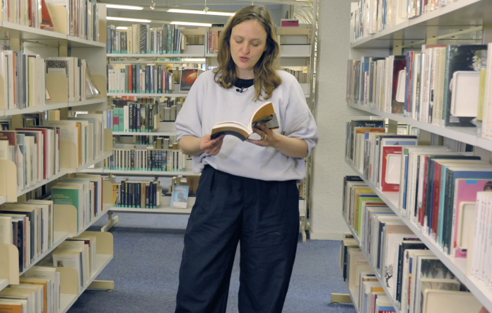 Le Zap : la Messine Hélène Laurain, aux portes du Goncourt