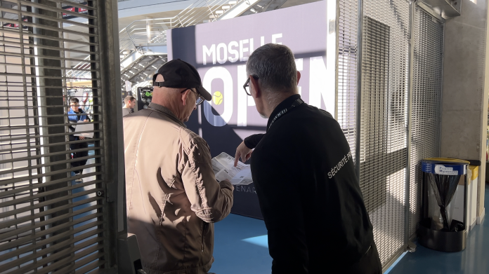 Dans les coulisses avec... les agents de sécurité