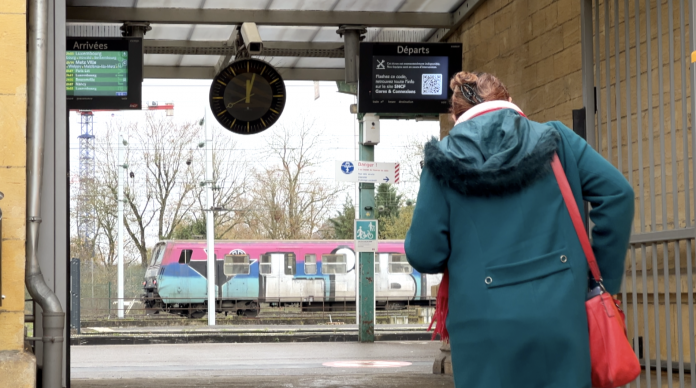 Lundi 24 novembre 2025, l'Insee publiait un rapport détaillant le fort gain salarial pour les travailleur frontaliers habitant en Moselle et travaillant au Luxembourg. Un Eldorado qui fait rêver. Mais à quel prix ?