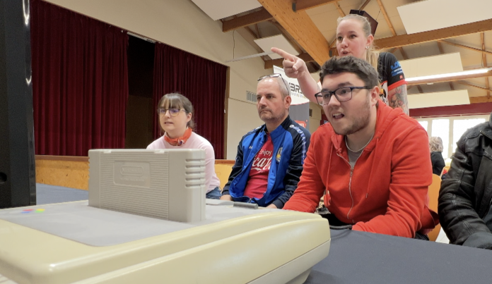 « Du répit dans l'anxieuse recherche d'emploi » : à Metz, jouer à Mario Kart permet de trouver un travail