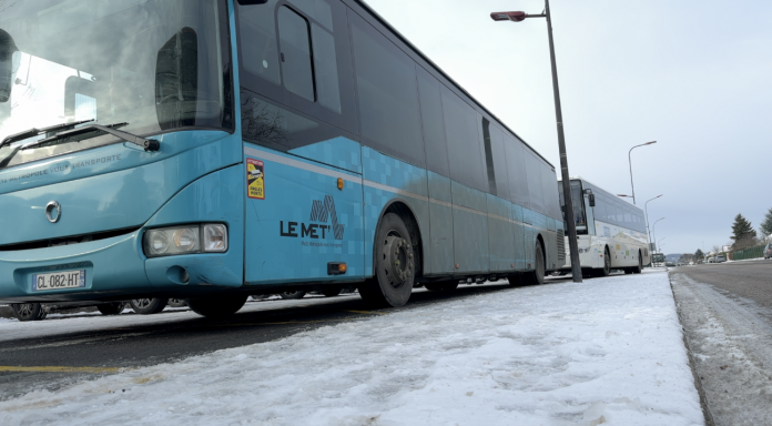 les bus de metz sous la neige