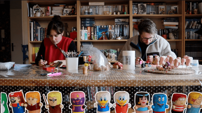 À Metz, ce couple transforme des bouchons en liège en héros de pop culture
