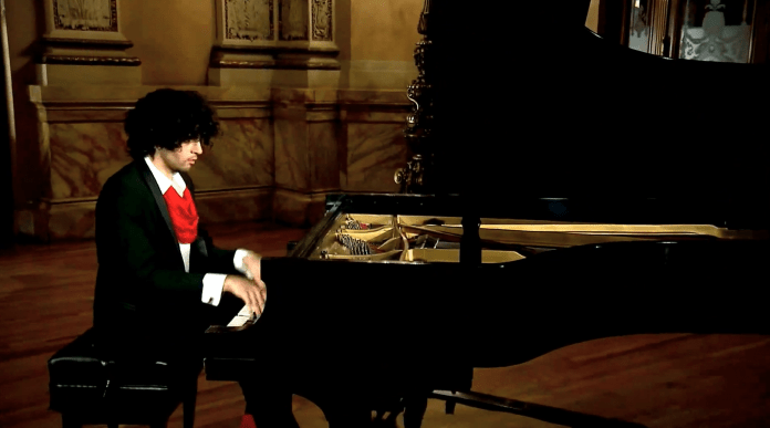 Le pianiste Simon Ghraichy écarté après les révélations de l'affaire Epstein