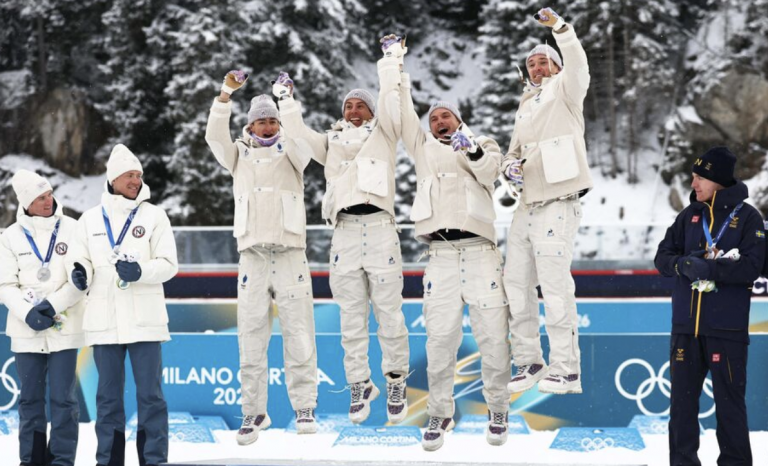 JO 2026 : Le Lorrain Fabien Claude décroche l’or olympique en relais masculin de biathlon