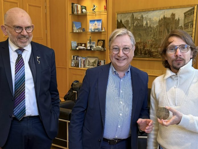 Le Zap : Lorànt Deutsch, nouvel ambassadeur de la ville de Metz Crédit : Facebook François Grosdidier