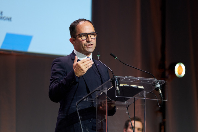 LAURENT ESTREBOOU / HANS LUCAS / HANS LUCAS VIA AFP