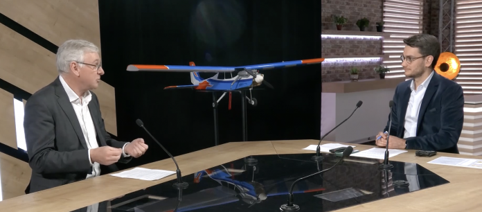 L’association Aéromodélisme Le Graouilly lance une école destinée aux jeunes. Objectif : leur apprendre à construire puis piloter leurs propres avions radiocommandés. Une initiative pédagogique qui mêle technologie, précision et passion pour l’aviation.