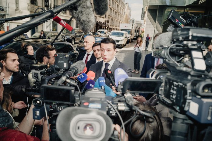 Jordan Bardella et Alexandre Loubet. © BASTIEN OHIER / HANS LUCAS / HANS LUCAS VIA AFP