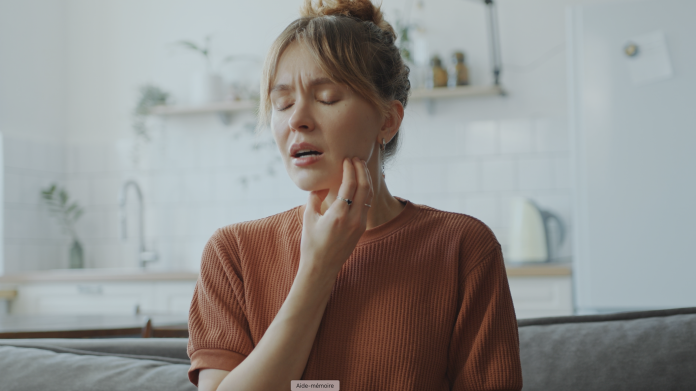 Bruxisme, douleurs à la mâchoire : les troubles maxillo-faciaux en hausse