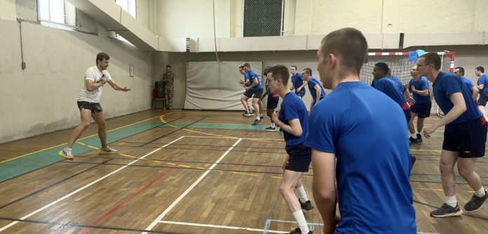 « On peut s’en sortir » : Christophe Lemaitre encourage les volontaires du Service Militaire Volontaire