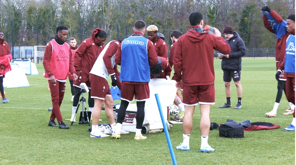 Quels sont les salaires des joueurs du FC Metz en Ligue 1 pour la saison 2025/2026 ?