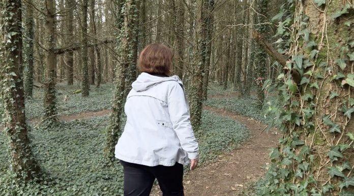 Atteinte d’un lymphœdème, elle va marcher 200 kilomètres pour soutenir les enfants malades