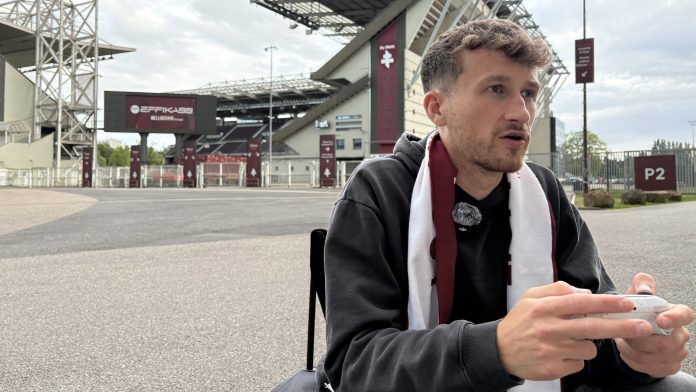 Insolite : un TikTokeur anglais fait escale à Metz pour... jouer à FIFA