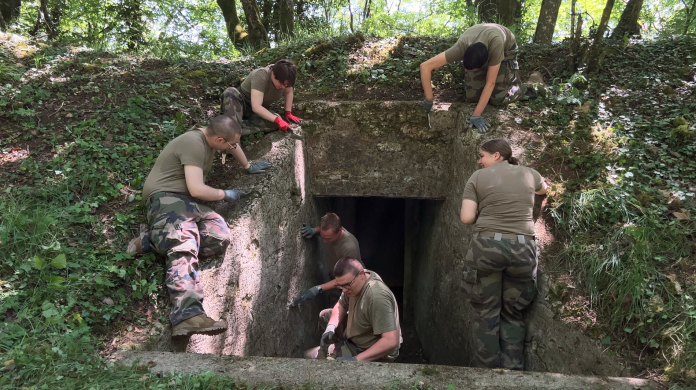 Des jeunes du Service Militaire Volontaire au cœur du Fort Driant