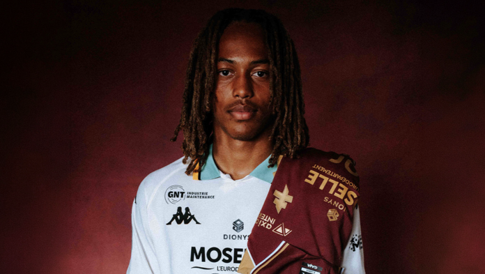 Un nouveau joueur signe professionnel avec le FC Metz