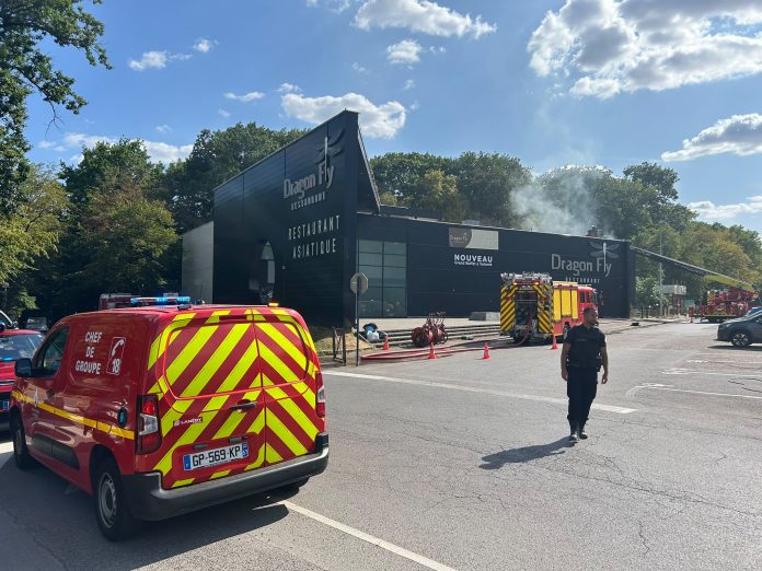Incendie en cours à la Cité des Loisirs d'Amnéville