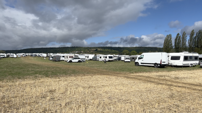 Près de 300 caravanes s'installent à Norroy-le-Veneur pour un rassemblement évangélique